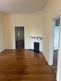 Building Photo - 604 Kentucky St