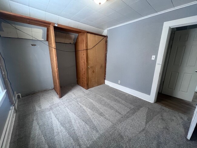 Building Photo - 2143 Palace Ave SW