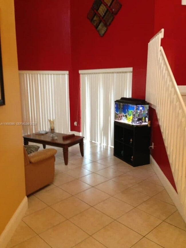 Building Photo - 15428 SW 50th Terrace