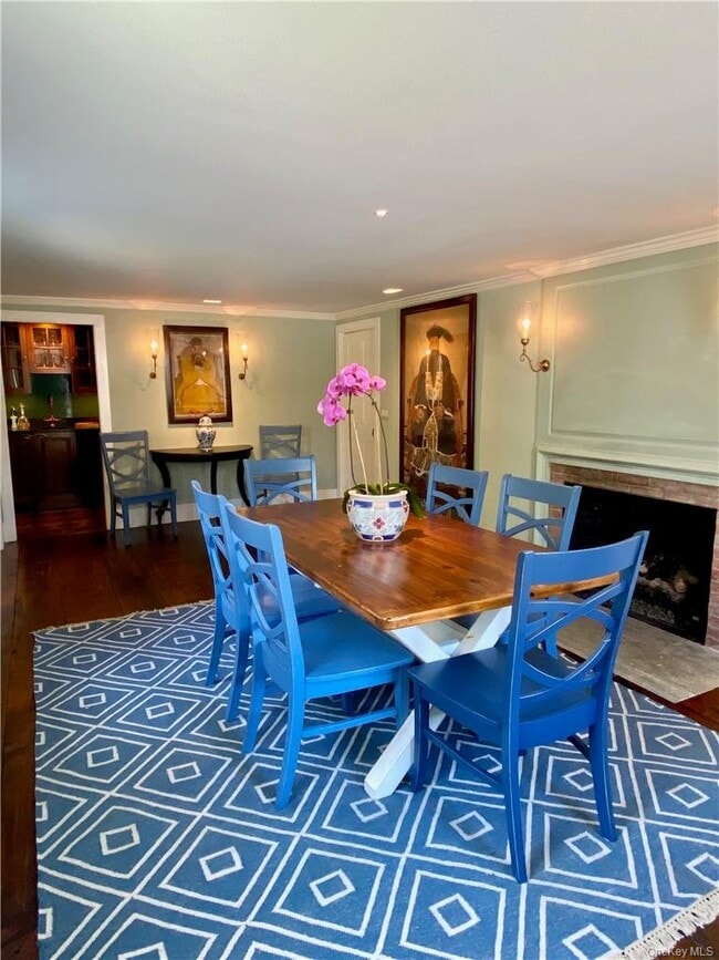 Building Photo - 333 Hook Rd