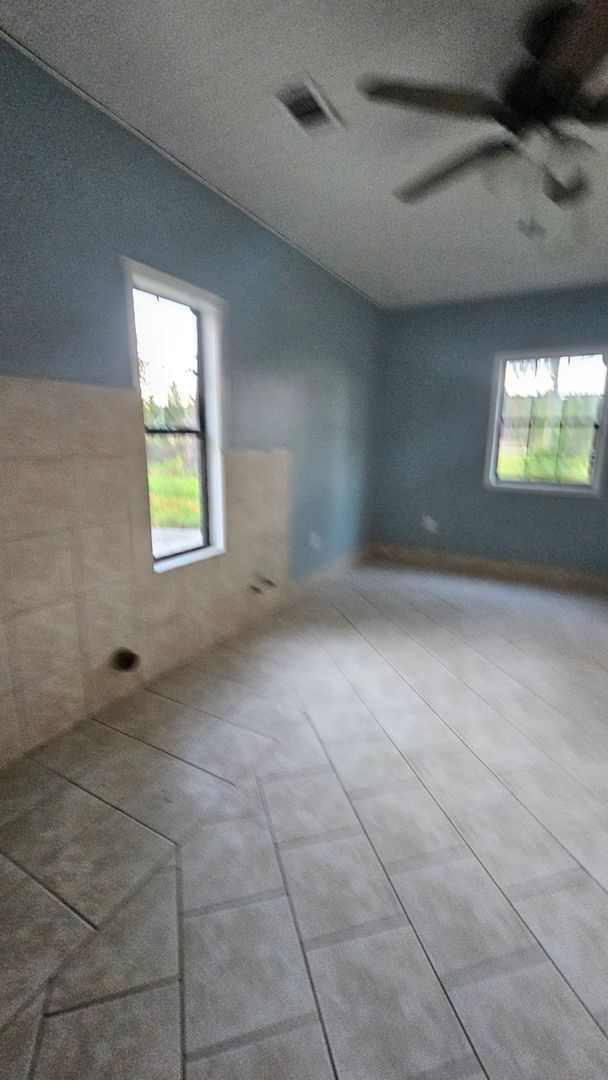Building Photo - Beautiful 4BR 2BA home in Lakeland, GA