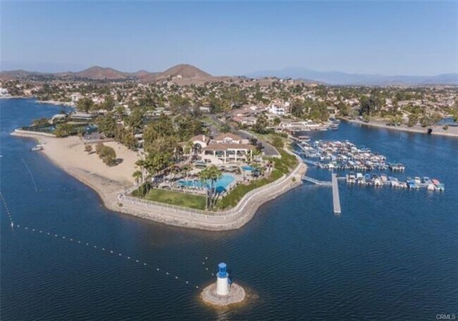 Building Photo - Charming Canyon Lake Home