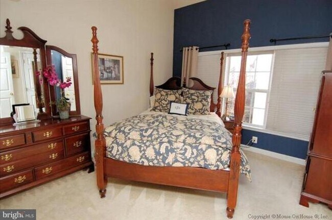 Master Bedroom #1 - 650 9th St SW