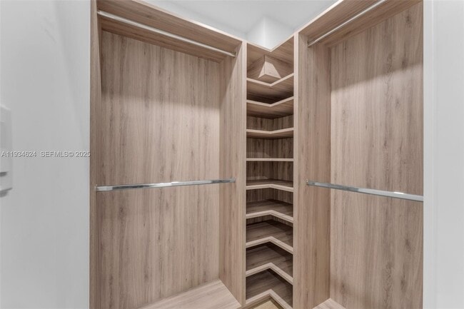 Building Photo - 7760 SW 125th Terrace