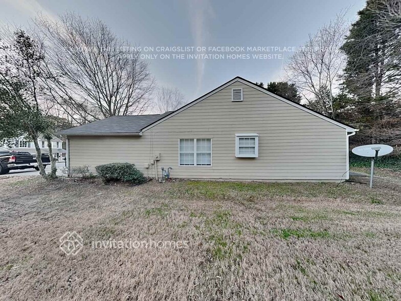 Building Photo - 1285 Norwalk Trce