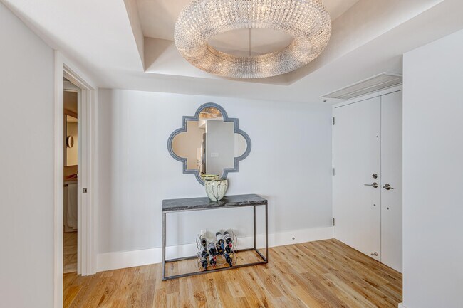 Building Photo - 5510 N Ocean Dr