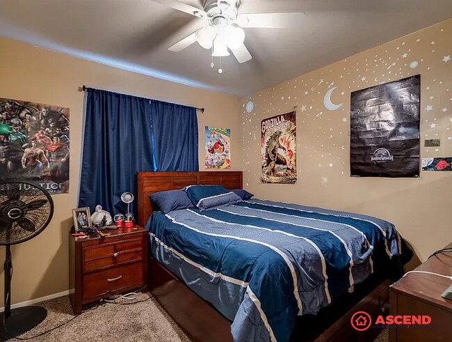 Building Photo - Cute Home Located Near Shopping in the Ros...