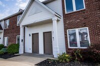 Building Photo - 3552 Bethel Dr