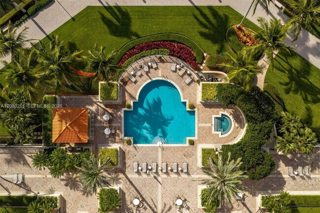 Building Photo - 13627 Deering Bay Dr