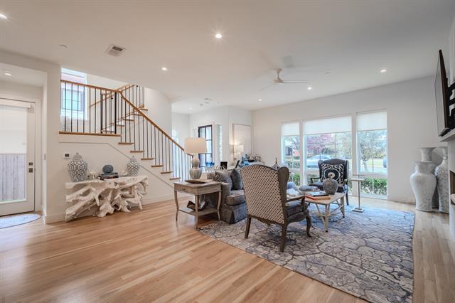 Building Photo - 4514 Fairway Ave