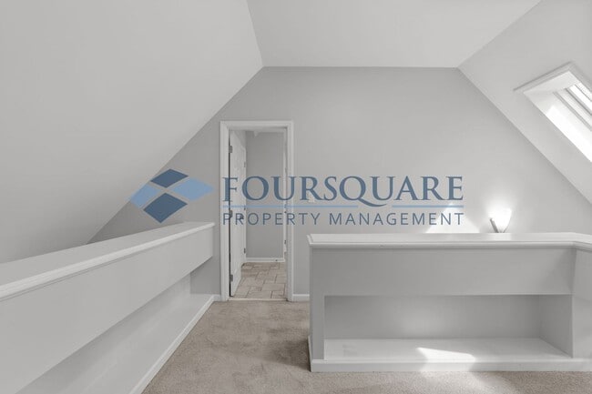 Building Photo - Single Family | One-acre lot in Powell Far...