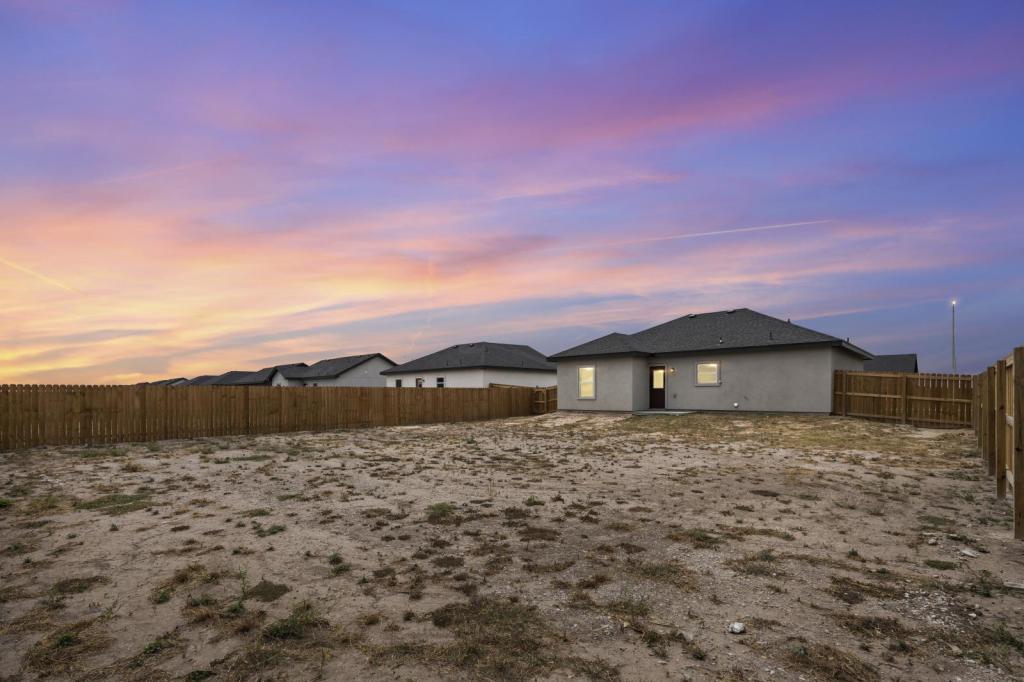 Building Photo - 1504 Unity Dr