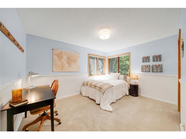 Building Photo - 3757 Bayberry Ln