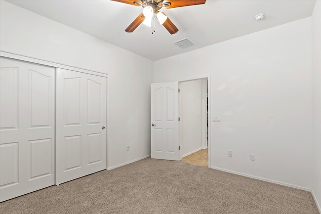 Building Photo - 8623 N Western Juniper Terrace