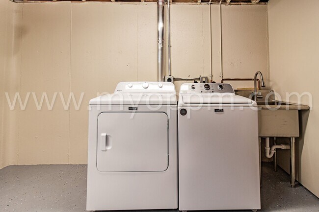 Building Photo - $200 off rent for active military! Pristin...