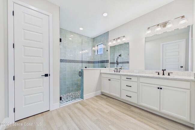 Building Photo - 3323 Toliman Pl