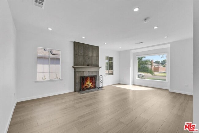 Building Photo - 3523 Enville Pl