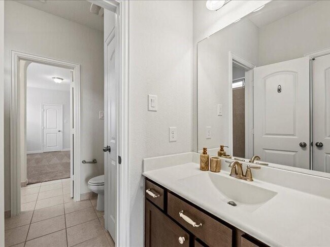 Building Photo - 17703 Olde Oaks Estate Ct