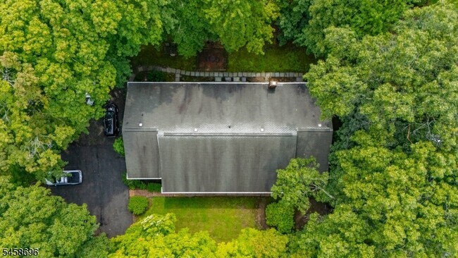 Building Photo - 88 Poplar St