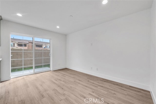 Building Photo - 16385 Valencia Ave