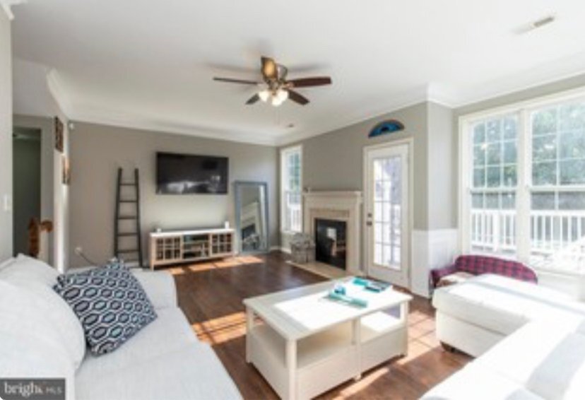 Building Photo - 309 Rockmeade Dr