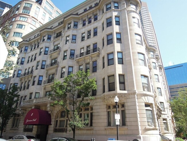 Building Photo - 8 Garrison St