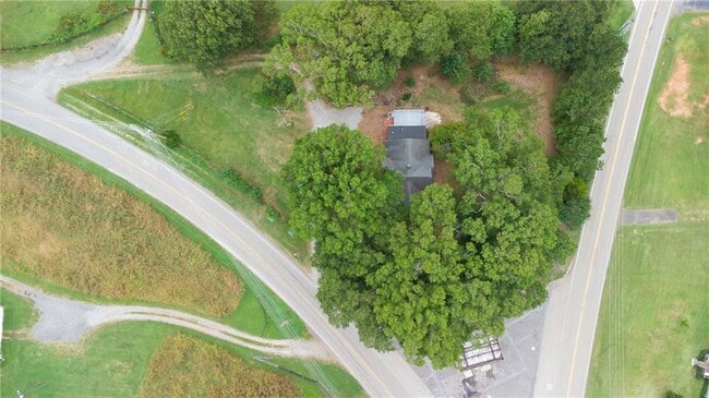 Building Photo - 7985 Midway Rd