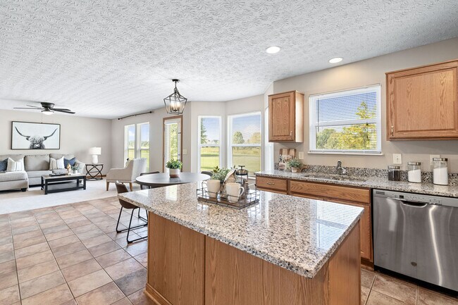 Building Photo - 7225 Bromfield Dr