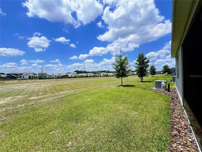 Building Photo - 7788 June Ln