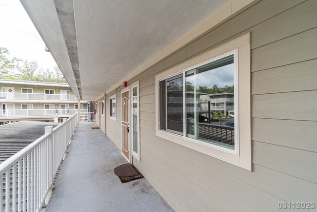 Building Photo - $3,200 | 3br/2ba Condominium in Sixty Parkside