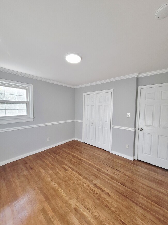 Building Photo - 2402 Fon Du Lac Rd