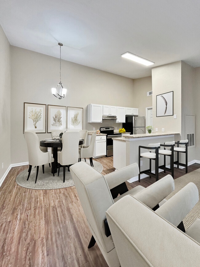Budget Friendly - Crescent Ridge Apartments