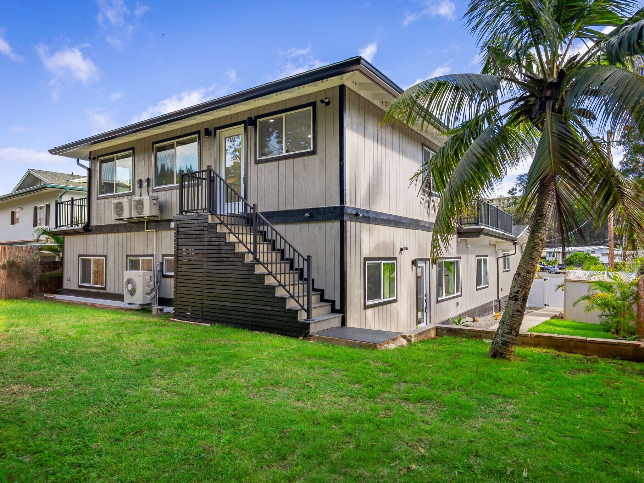Building Photo - 95-148 Waimakua Dr