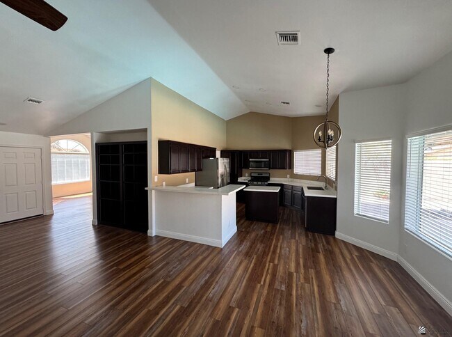 Building Photo - 3648-3614 W 14th St