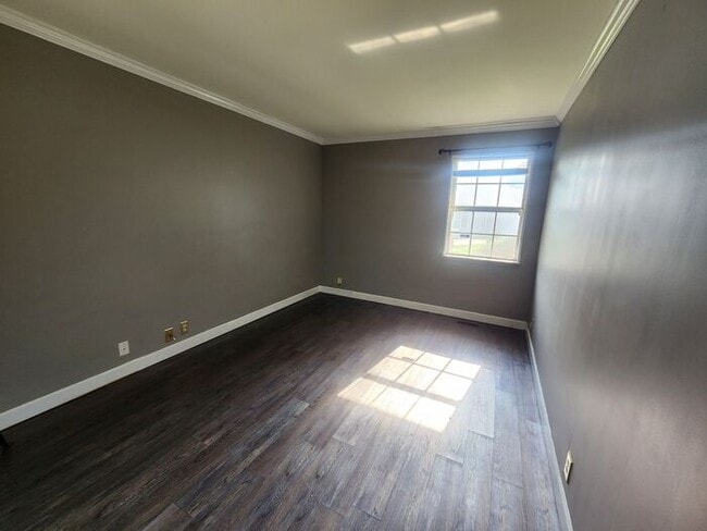 Building Photo - 3 Bedroom 2 Bath Condo Near Honey Creek Co...