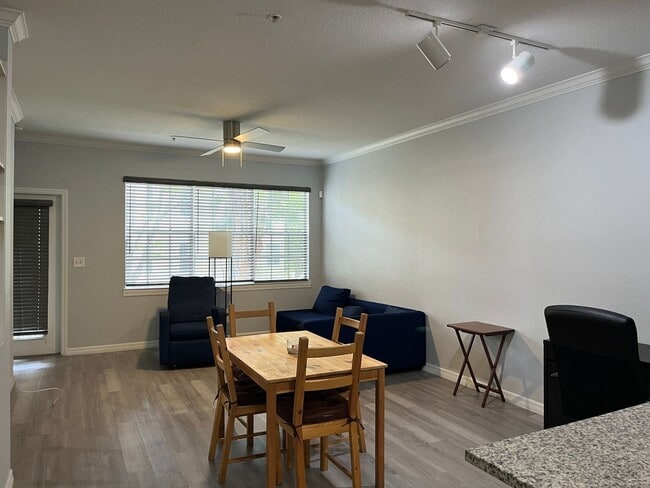 Building Photo - 2572 Robert Trent Jones Dr