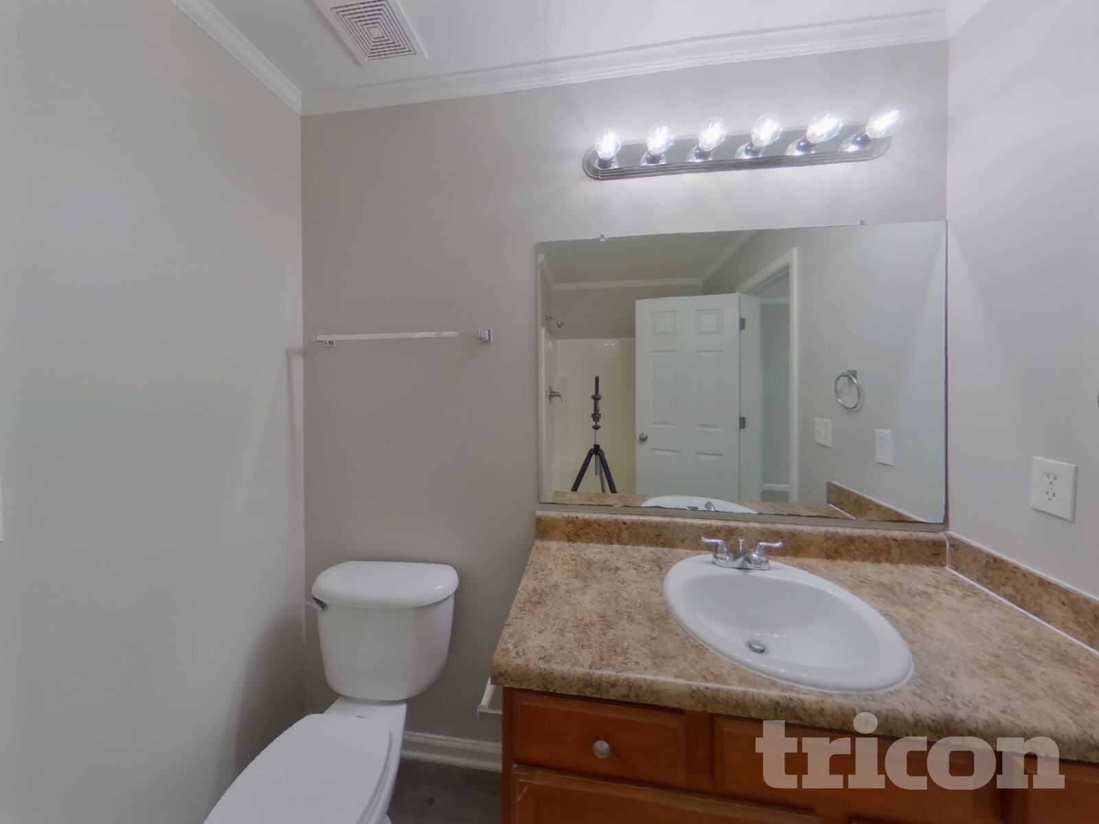 Building Photo - 153 Chesterbrook Ln