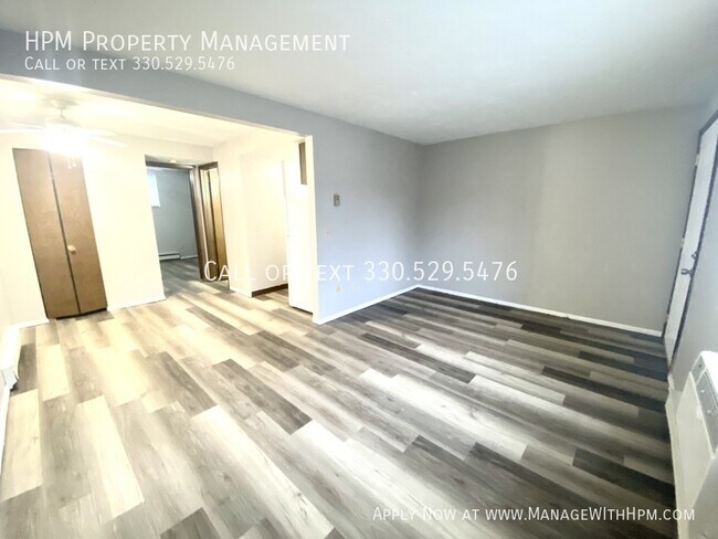 Building Photo - 1821 Ferndale Rd NW