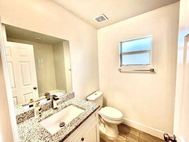 Building Photo - 3720 SW 8th Pl
