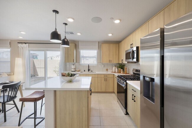 Building Photo - FULLY FURNISHED, 3 Bedroom, New Build MODEL HOME In Cadence, Henderson!