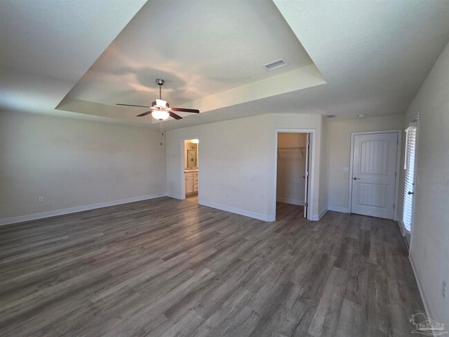 Building Photo - 4411 Fiske St