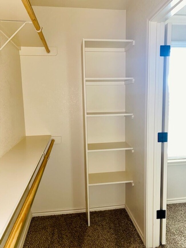 Building Photo - 5909 Cactus Flower