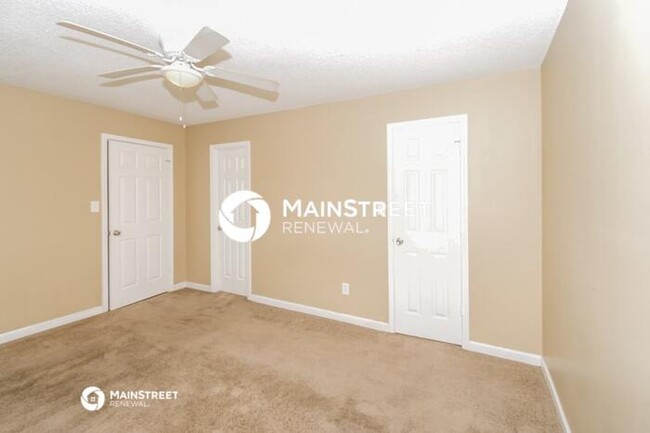 Building Photo - 5320 Brickleberry Way