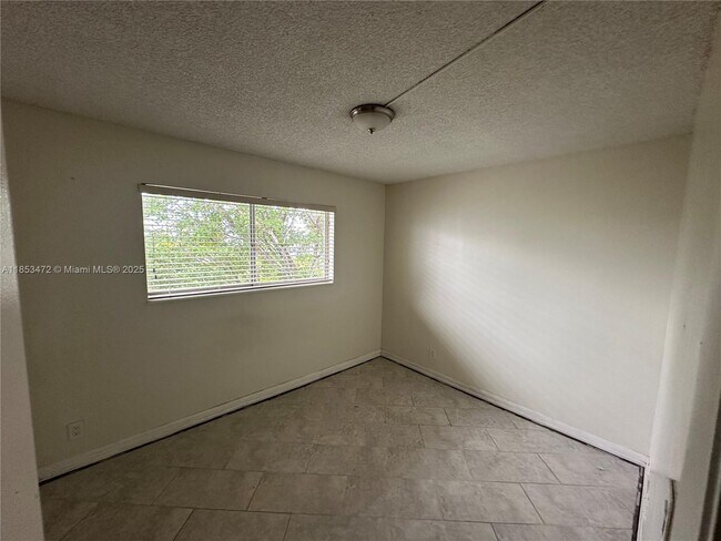 Building Photo - 8710 N Sherman Cir