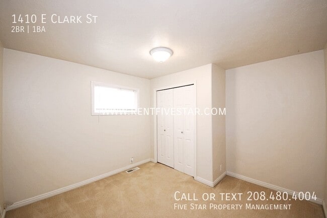 Building Photo - 1410 E Clark St