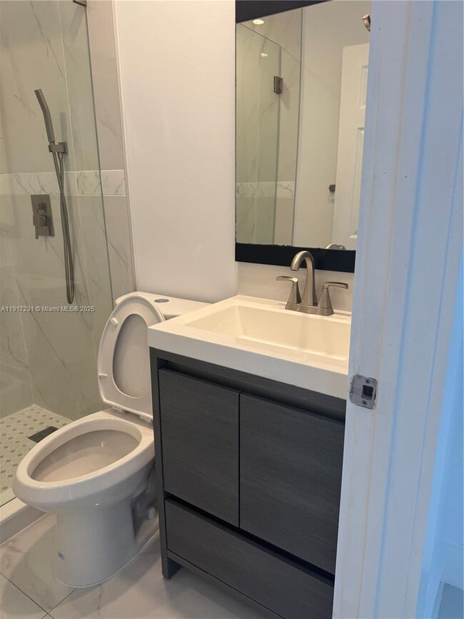 Building Photo - 9635 Haitian Dr