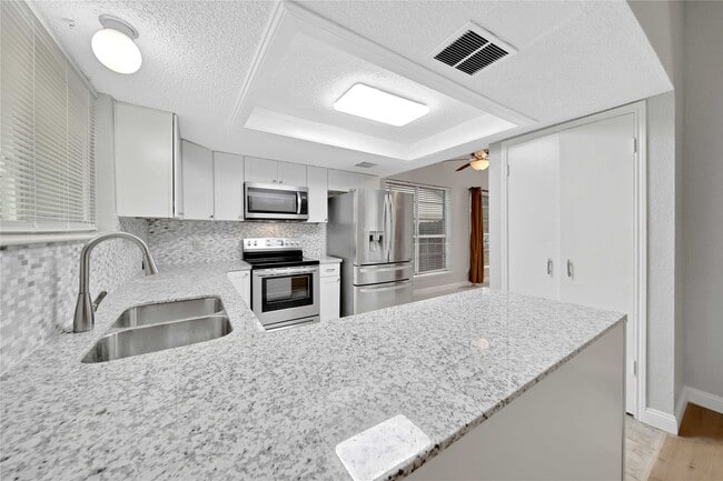 Building Photo - 21311 Park Rock Ln