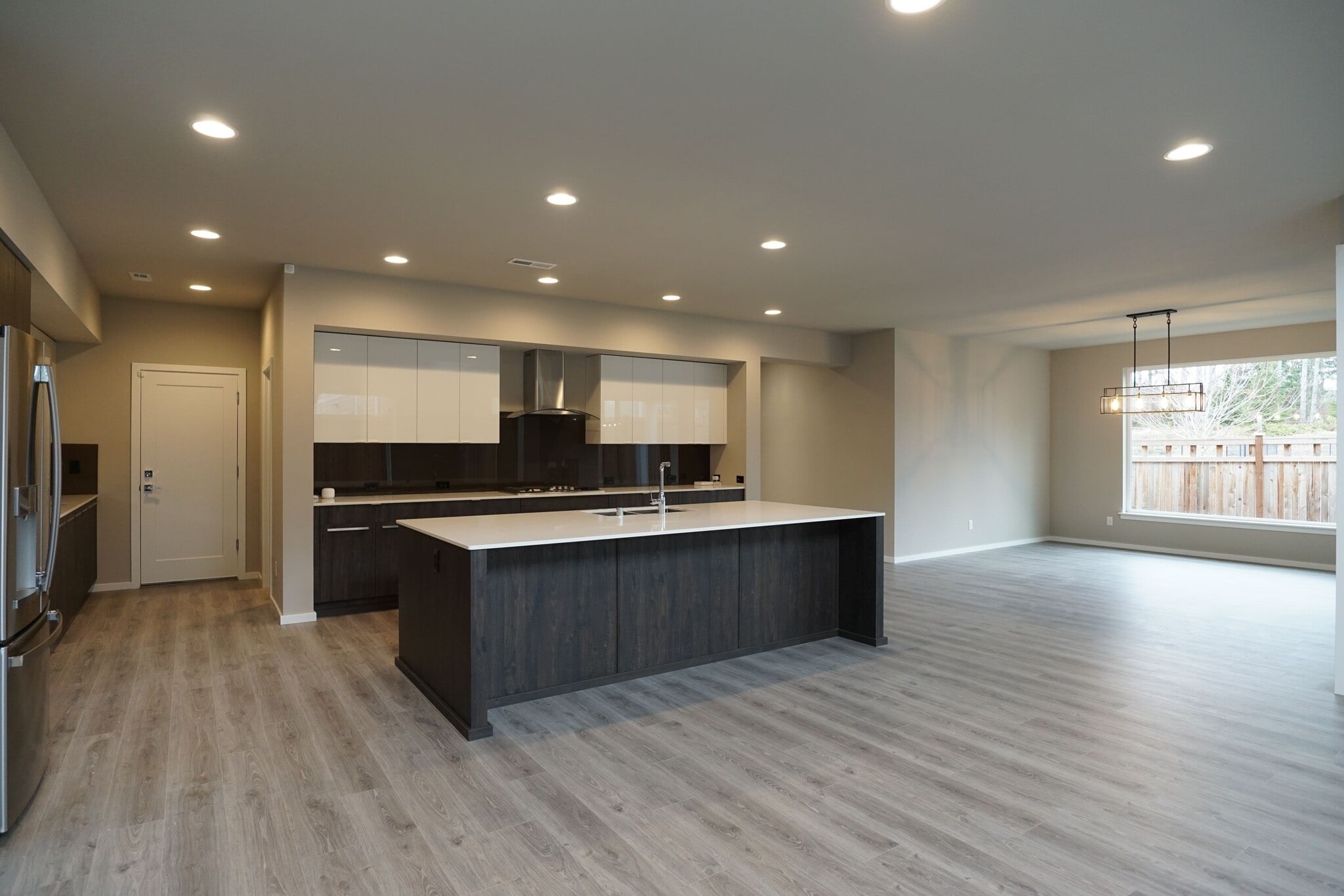 Building Photo - 23068 Alder Ln SE