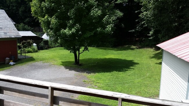 Building Photo - 175 Elliot St