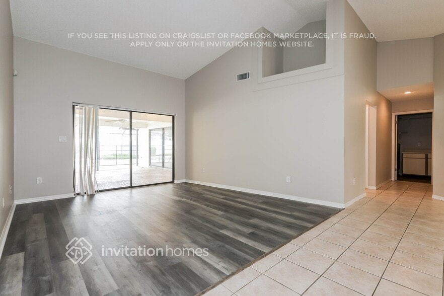 Building Photo - 1412 Holleman Dr